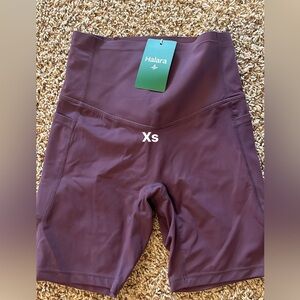 HALARA High-Waist Leggings in Plum